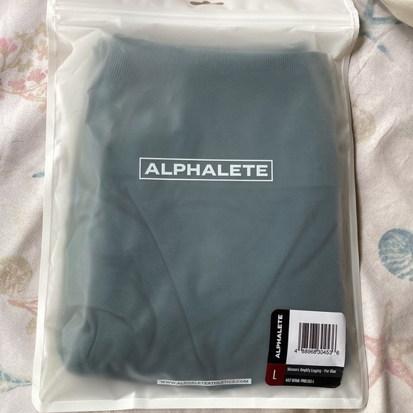 Alphalete Amplify Legging in Pier Blue - Picture 3 of 3